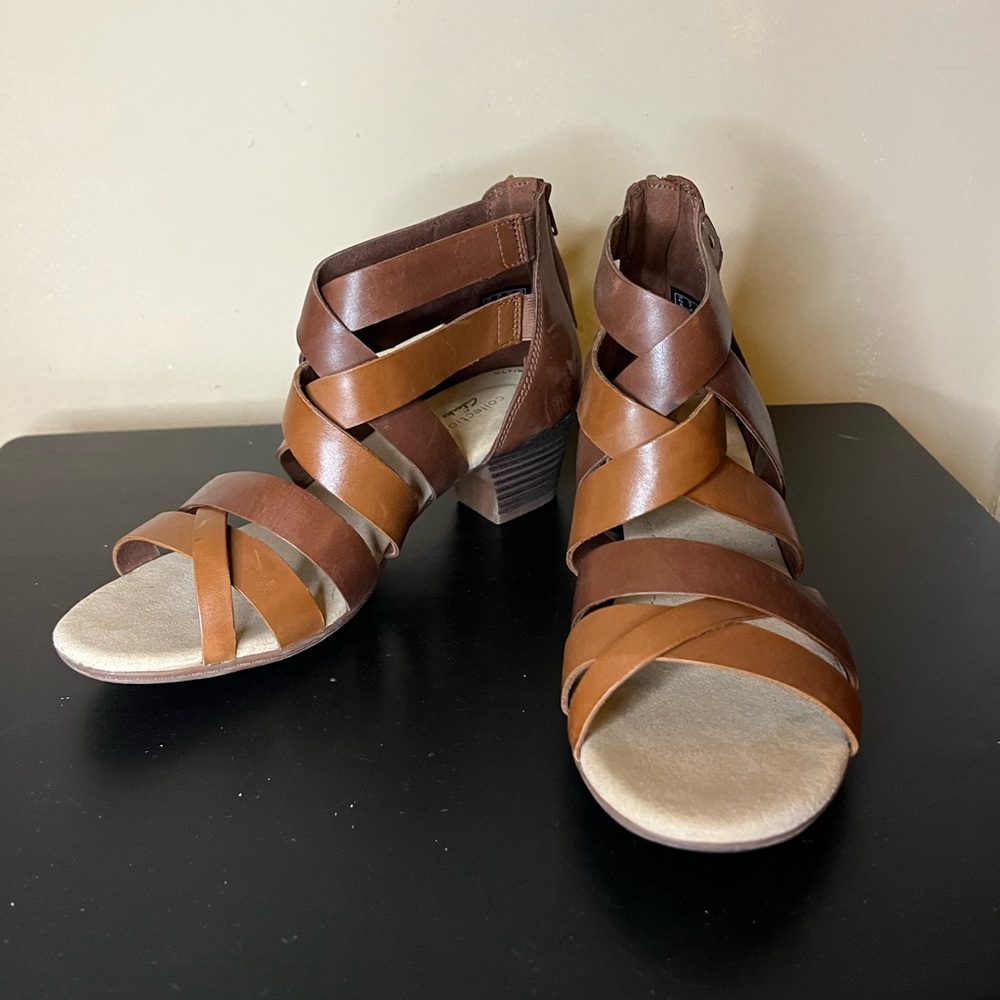 Clarks Valarie Dream heeled strappy sandal size 7 EUC